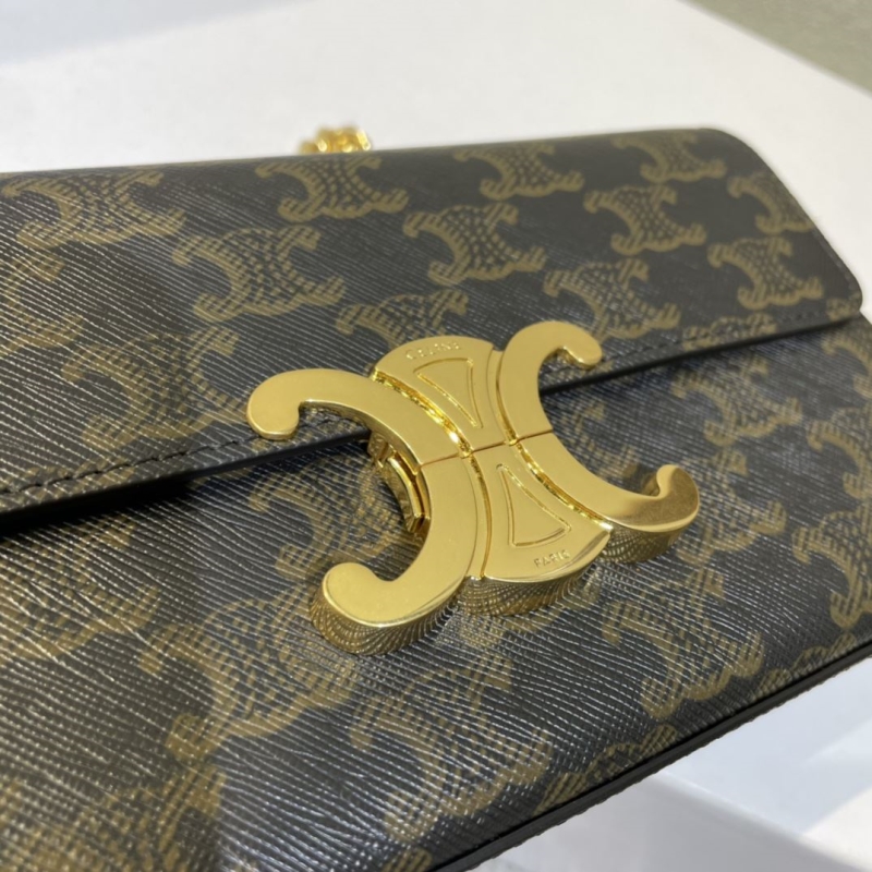 Ce1i*e triomphe bags